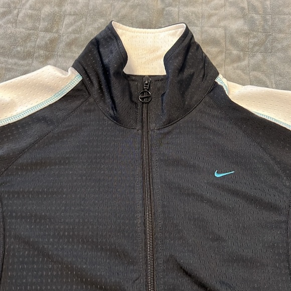 Nike Track Jacket, Black, White, Blue, Mesh, Running, Workout, Size M - Picture 3 of 10